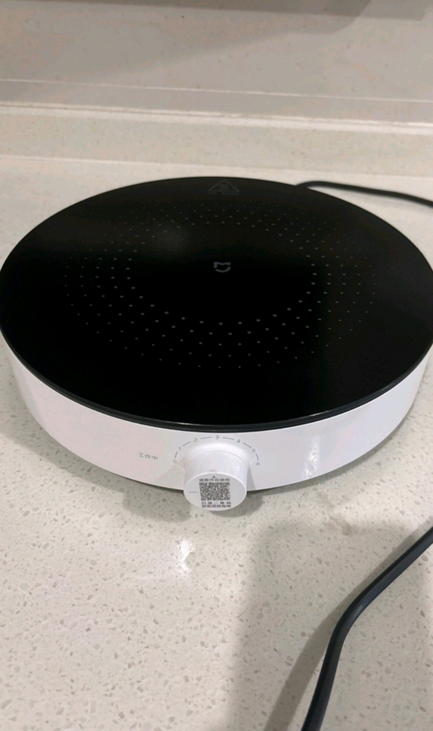 極致精簡的米家青春版電磁爐_普通電磁爐